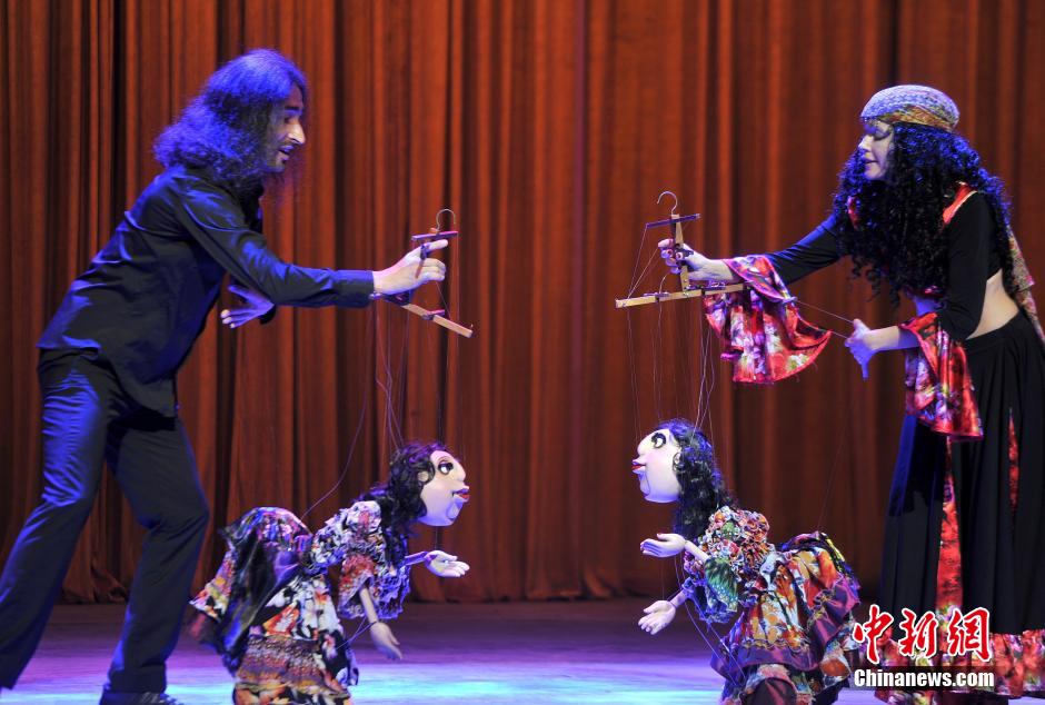 Intl puppet festival opens in Quanzhou