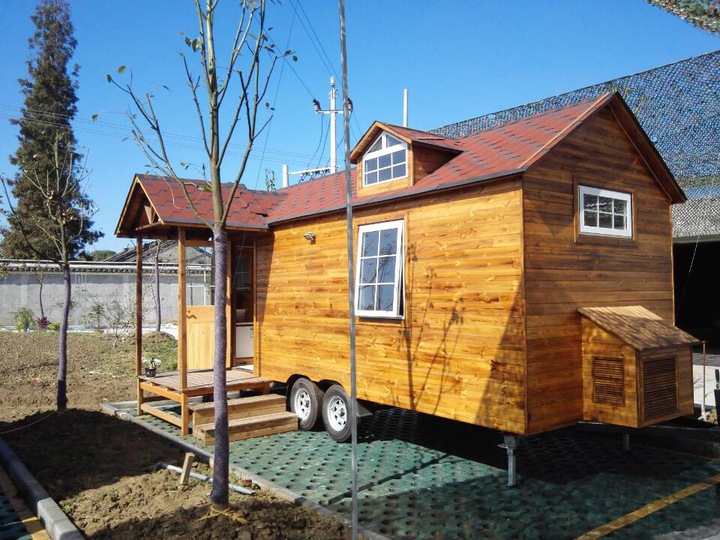 Man builds first-ever movable cabin in Zhejiang