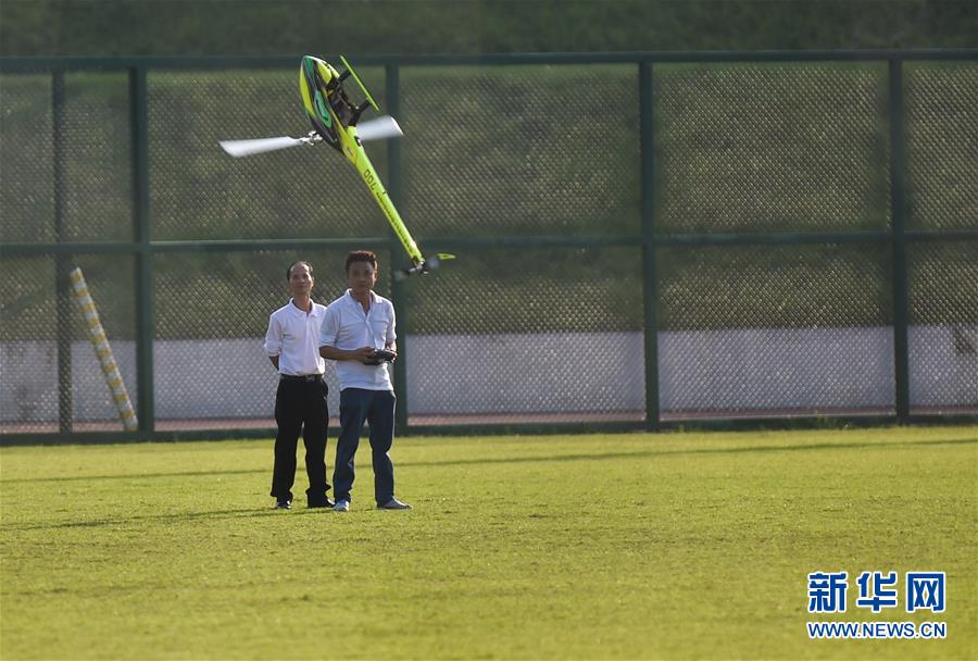 Drones shown at China Hi-Tech Fair in Shenzhen
