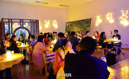 College students find true love in blind date held in Hefei 
