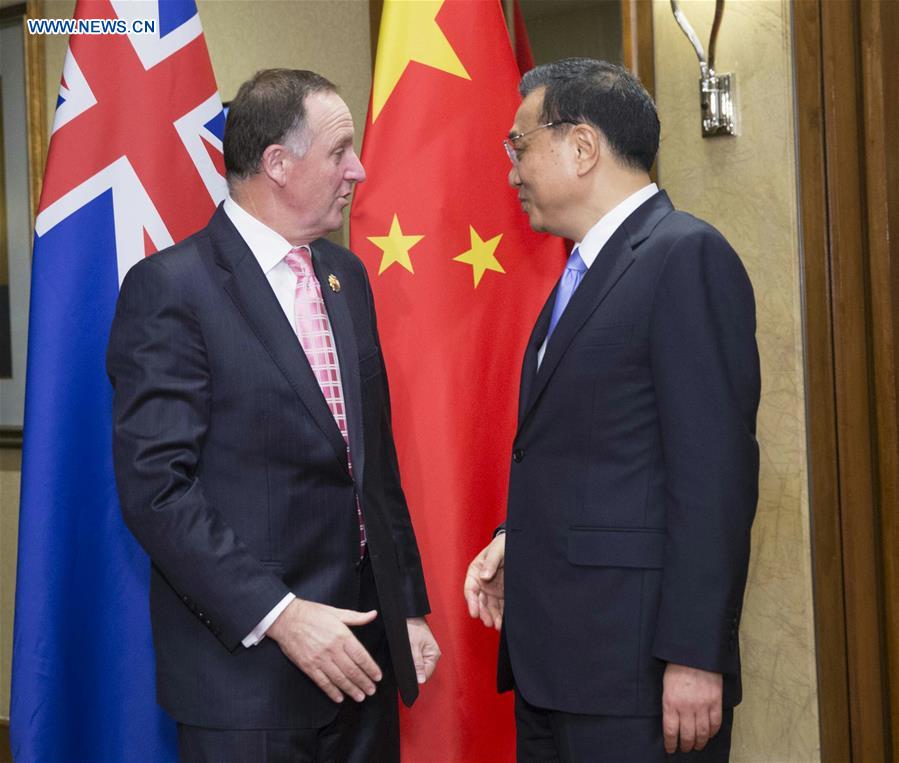 Chinese premier highlights railway, FTA in talks with Lao, New Zealand PMs