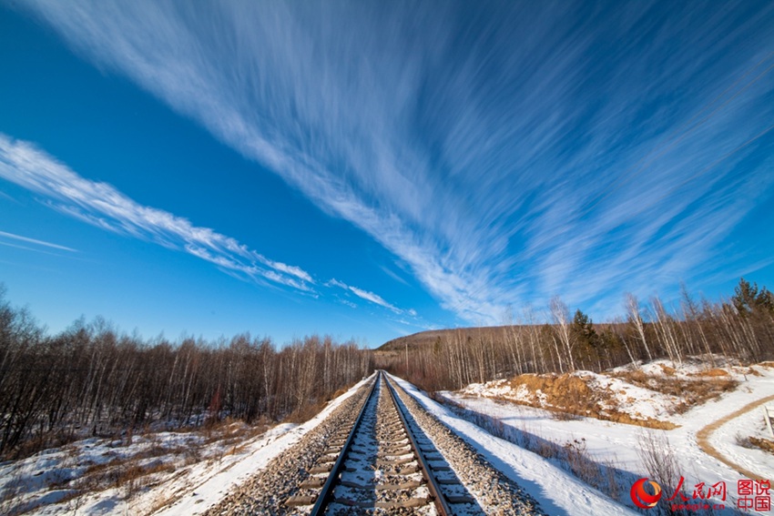 Picturesque winter scenery of Nine Curves Eighteen Turns