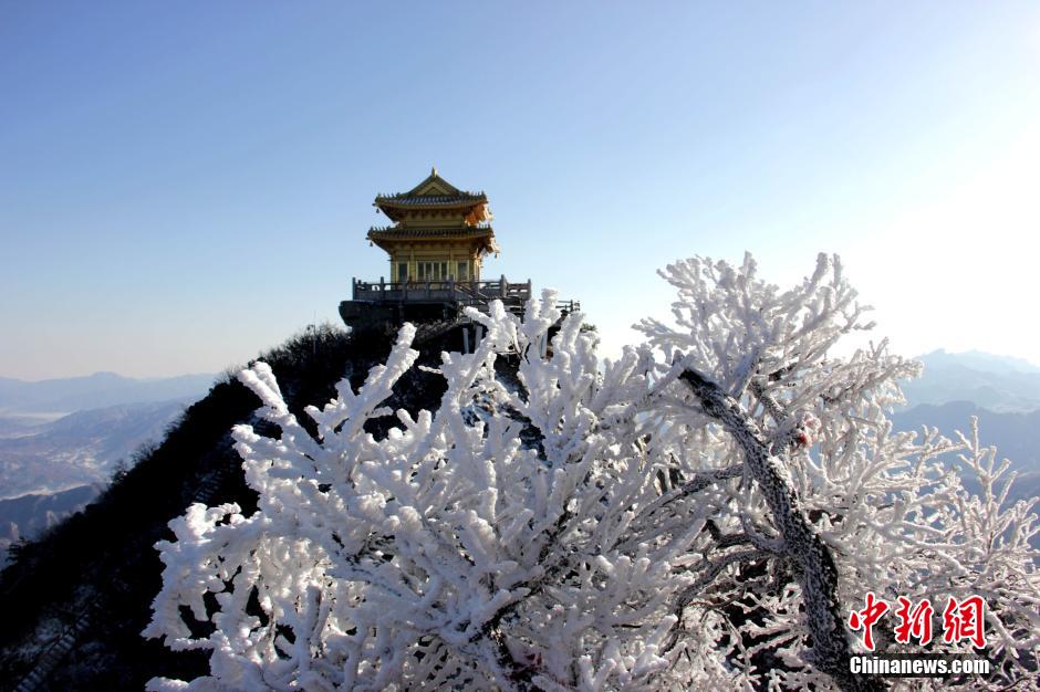 Beautiful scenery of Laojun Mountain after snow