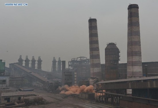 Beijing to adopt world's strictest emissions standard