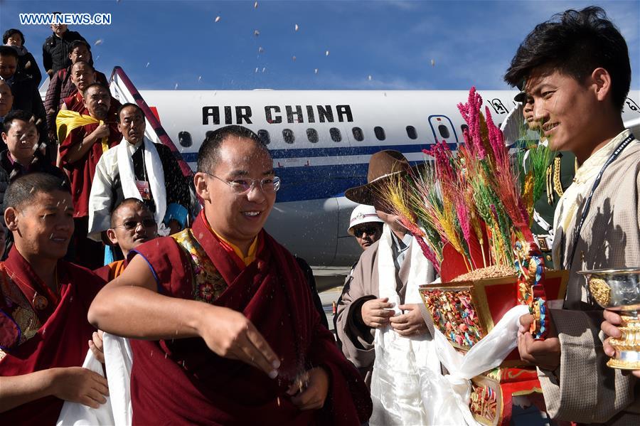 11th Panchen Lama visits Lhasa