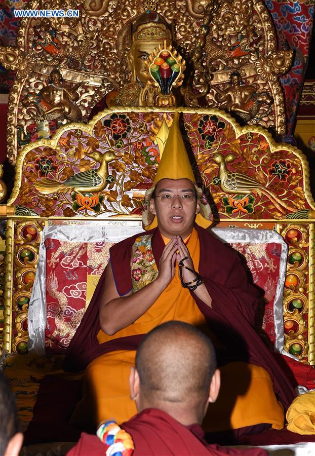 11th Panchen Lama visits Lhasa