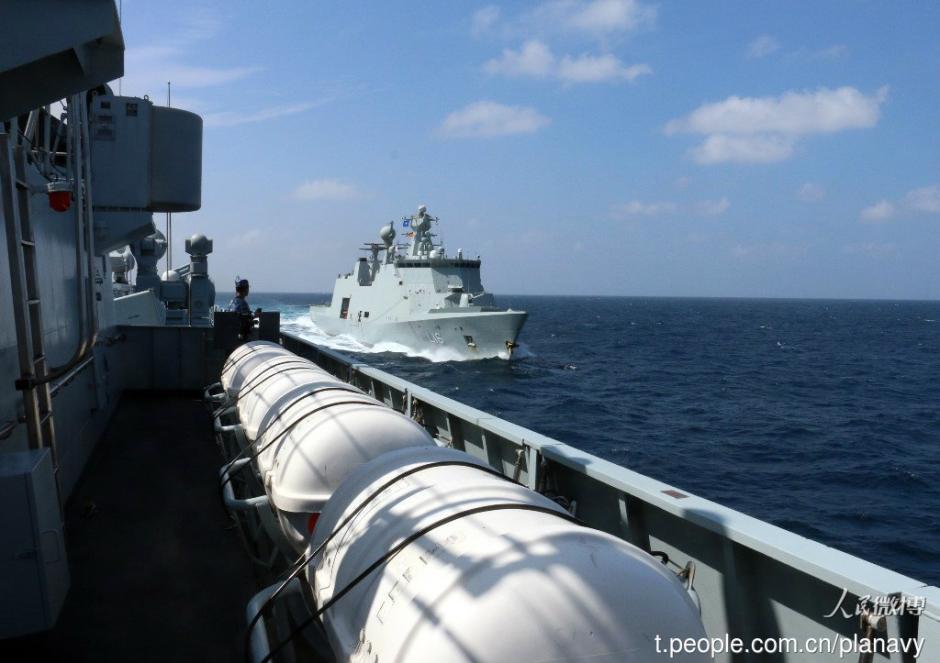PLA Navy, Danish Navy hold joint anti-pirate drill in the Gulf of Aden