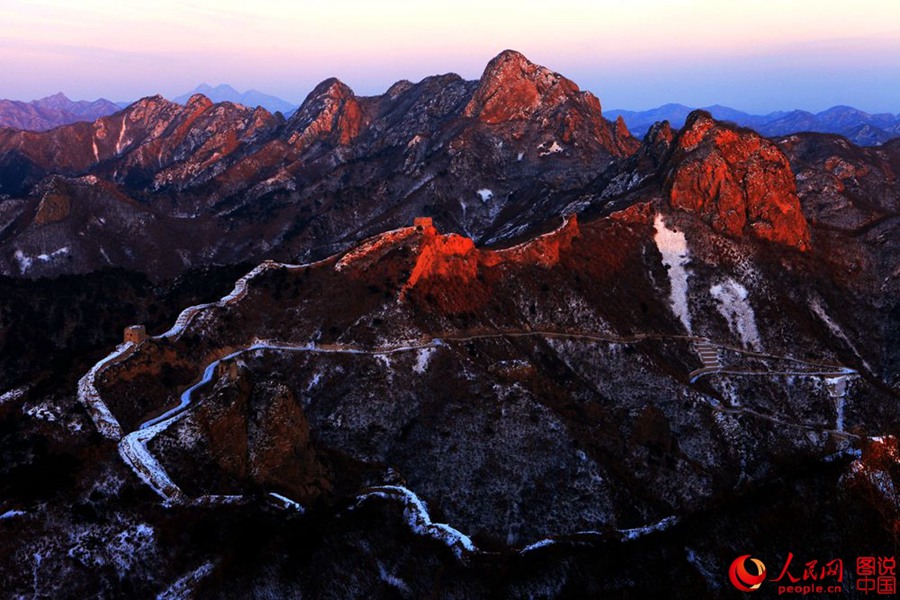 Zhuizishan Great Wall after snow