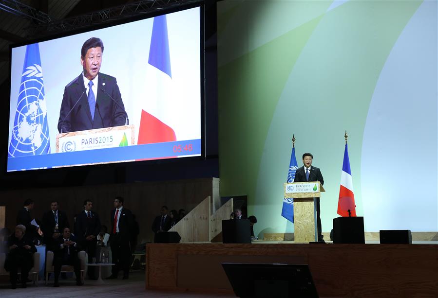 Xi sends strong signals at Paris climate talks