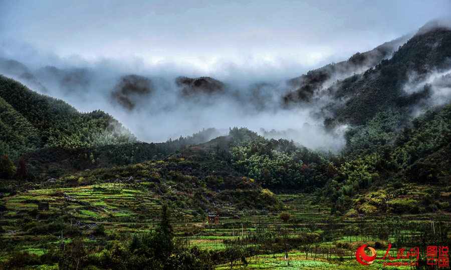 Picturesque Shicheng Mountain