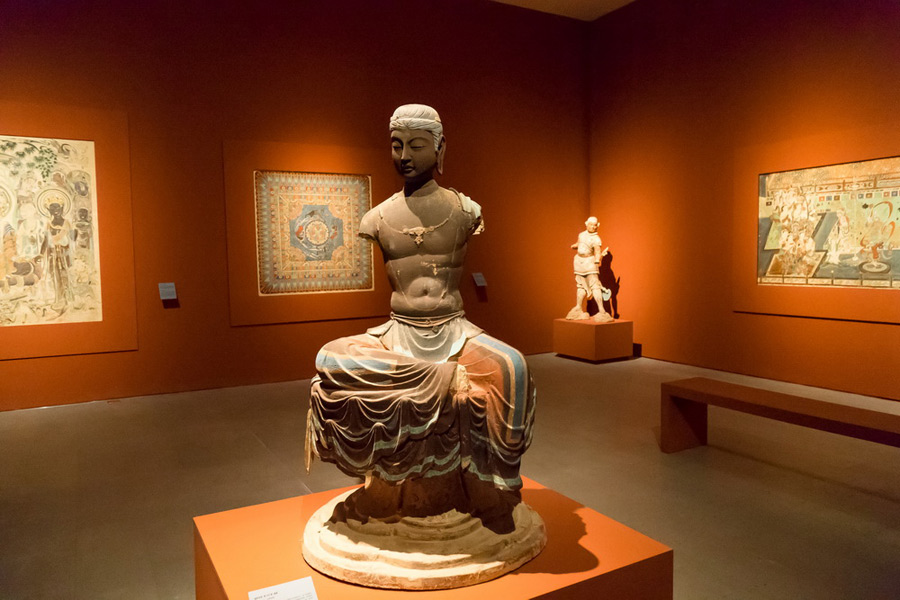 Dunhuang art exhibition held in Shanghai