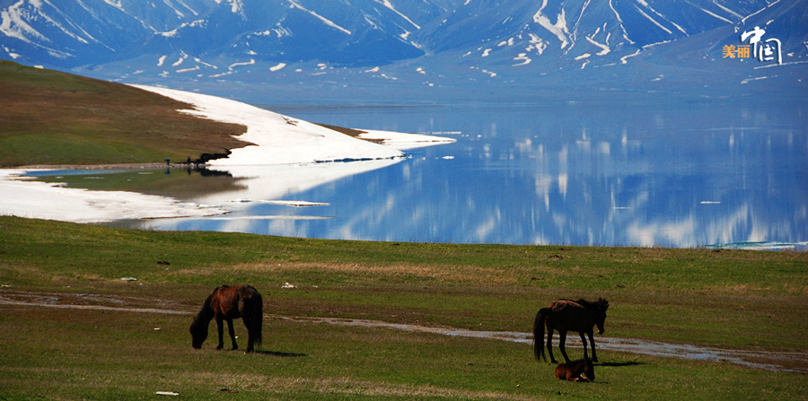 Stunning Sayram Lake in Xinjiang