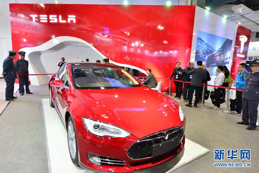 Tesla to Recall 7,166 Vehicles over Seat Belt Defects