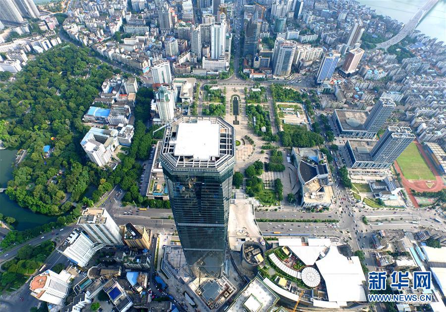 Glass skywalk built on top of skyscraper in S China