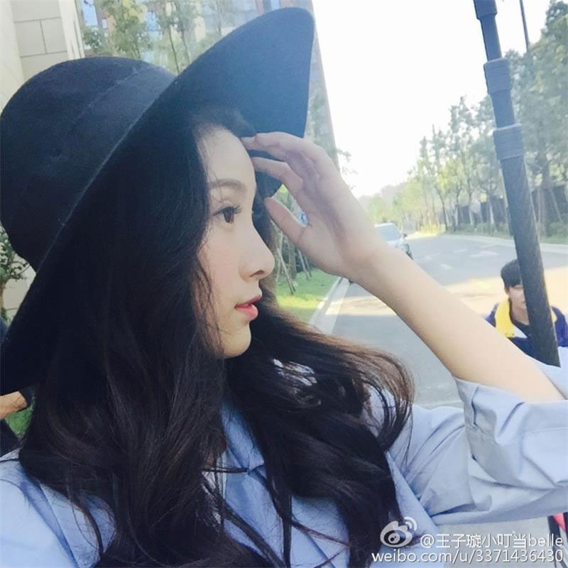 Photos of Beijing Film Academy student hit the Internet