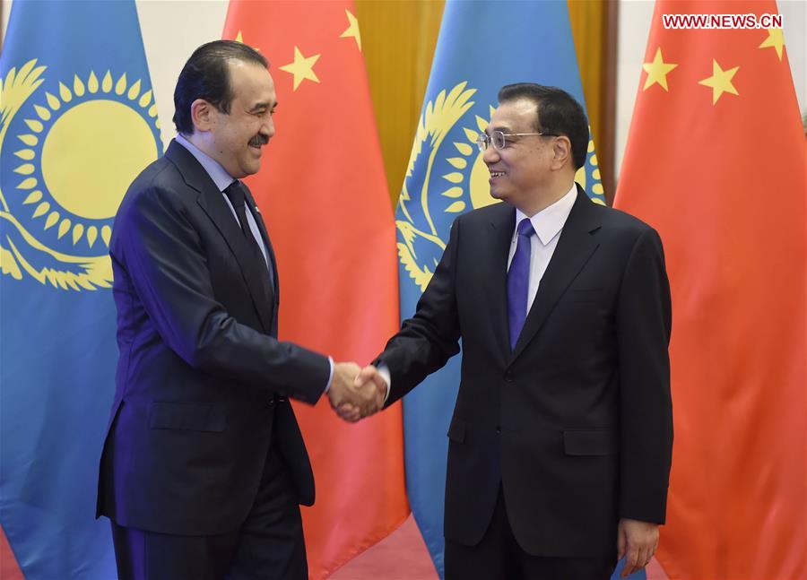 Premier Li holds talks with Kazakhstan's PM in Beijing