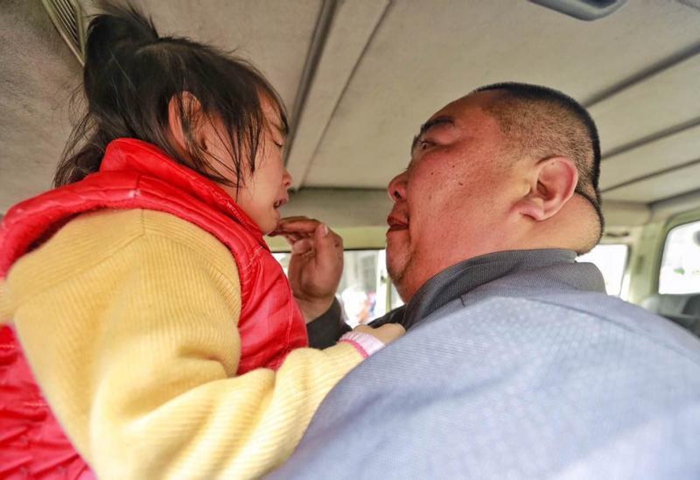 China's fattest man weighs 261kg