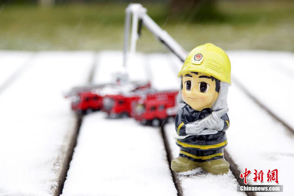 Firefighters take creative photos in snow