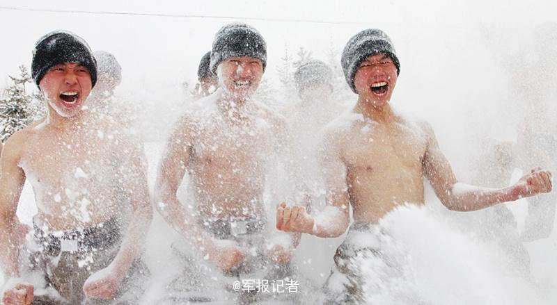 PLA soldiers train topless in snow