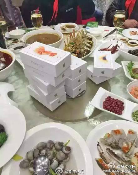 Best classmate ever: An iPhone 6S for everyone