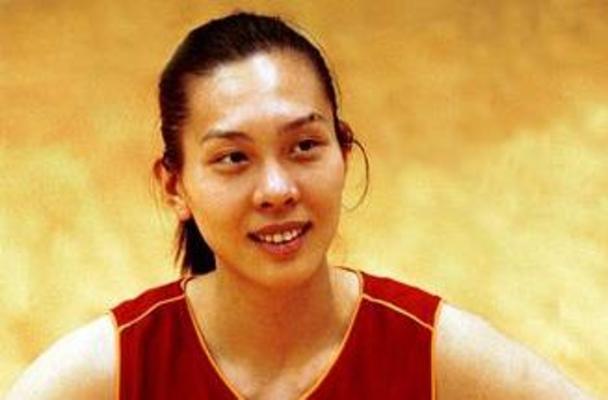 Former Chinese basketball player Chen dies at 38