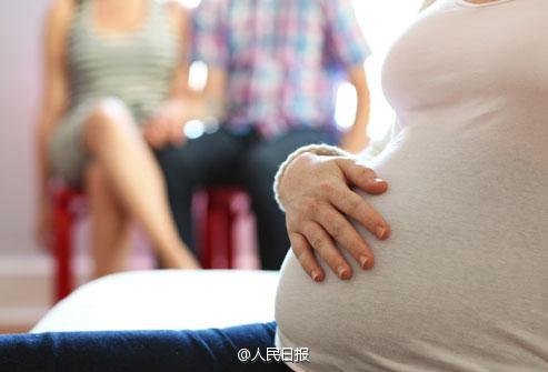 NPC committee suggests deleting draft ban on surrogate pregnancy