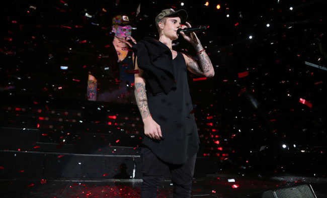 Justin Bieber Scores The Uks First No 1 Song Of 2016 Peoples Daily Online