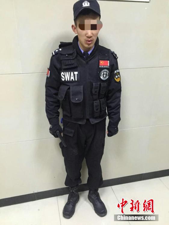 Man disguises himself as SWAT to stop his father from visiting prostitute