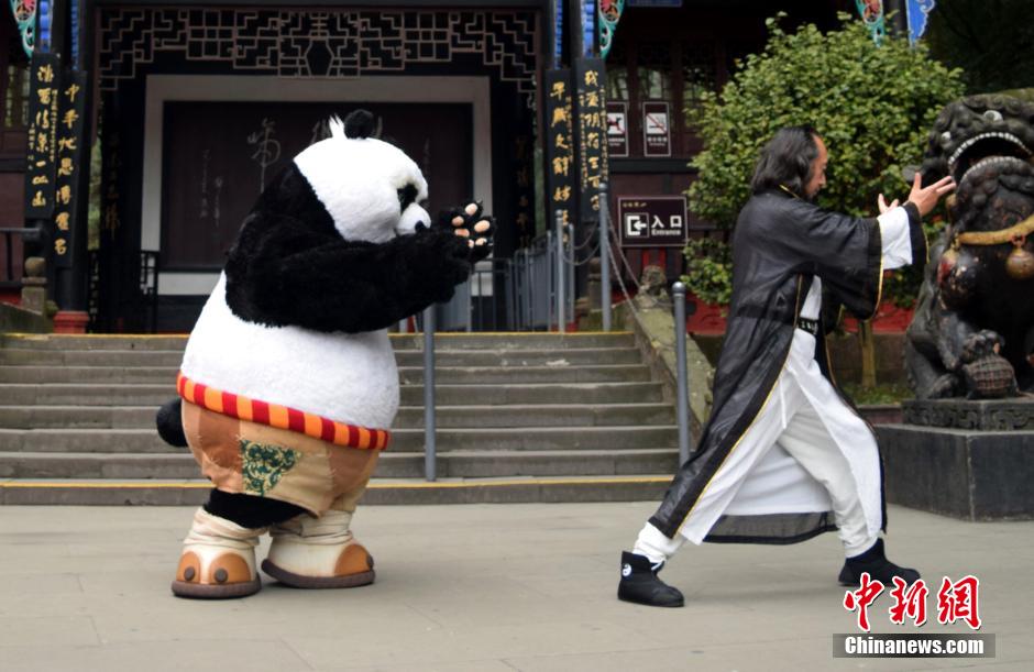 Kung Fu Panda Po visits his master in Qingcheng Mountains