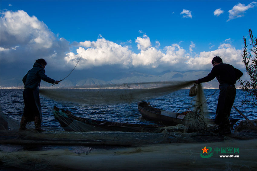 Breathtaking Yunnan through the lens of a soldier
