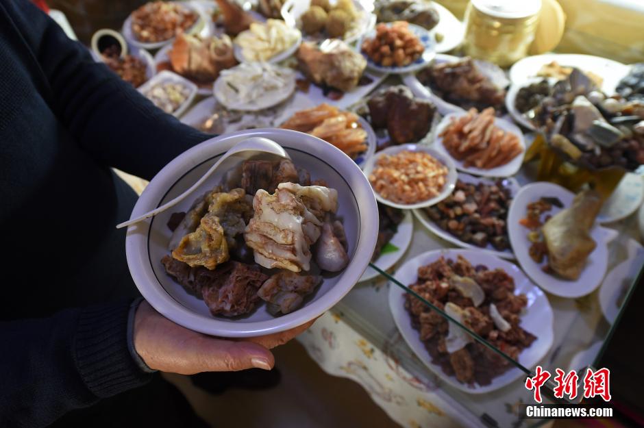 A 70-year-old man's fantastic stone feast
