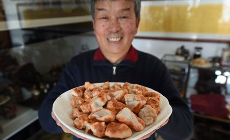 A 70-year-old man's fantastic stone feast