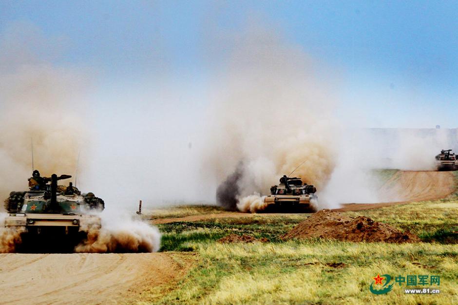 PLA holds joint air-ground military drill