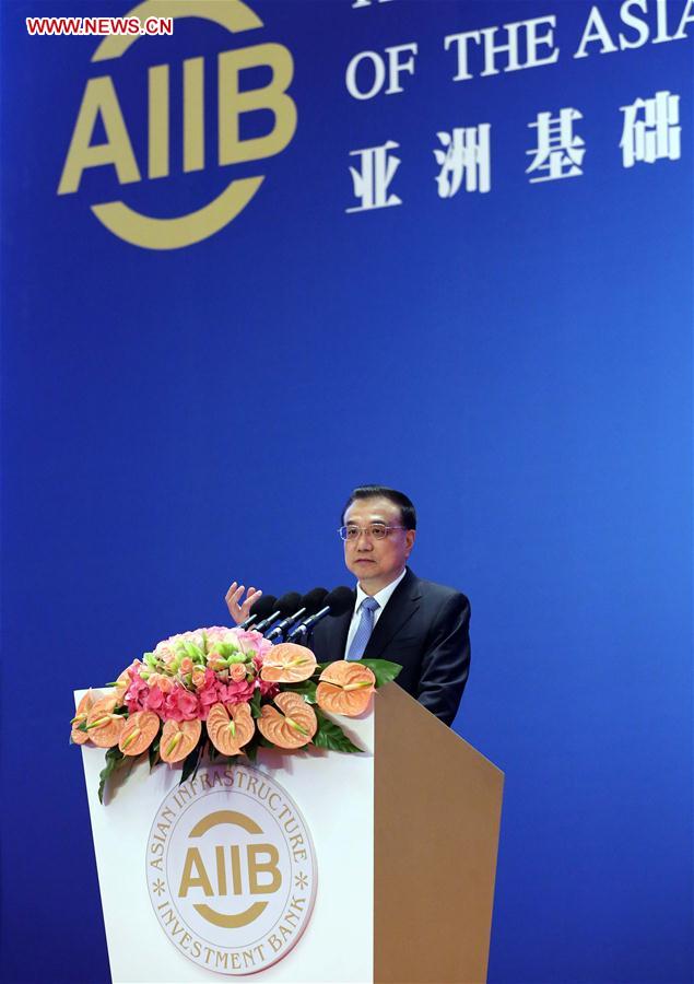 Premier Li Keqiang addresses founding conference of AIIB council 