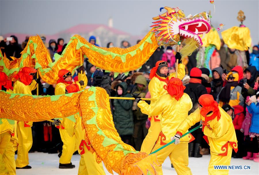 4th Wolong Lake Winter Fishing Festival opens in Liaoning 