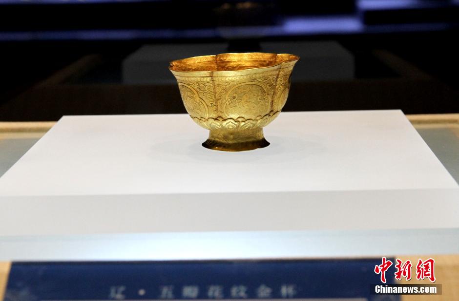 Cultural relics dating back to Liao Dynasty on display in E China