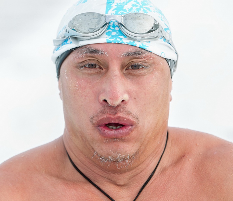 Extreme challenge at -40℃: Winter swimmers brave freezing river in N China