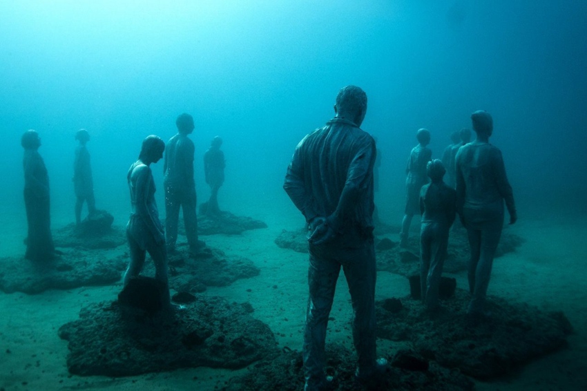 400 sculptures installed in Europe's first underwater museum