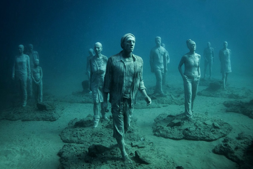 400 sculptures installed in Europe's first underwater museum