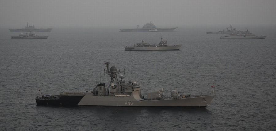 Chinese Type 054A frigates attend India's Int'l Fleet Review