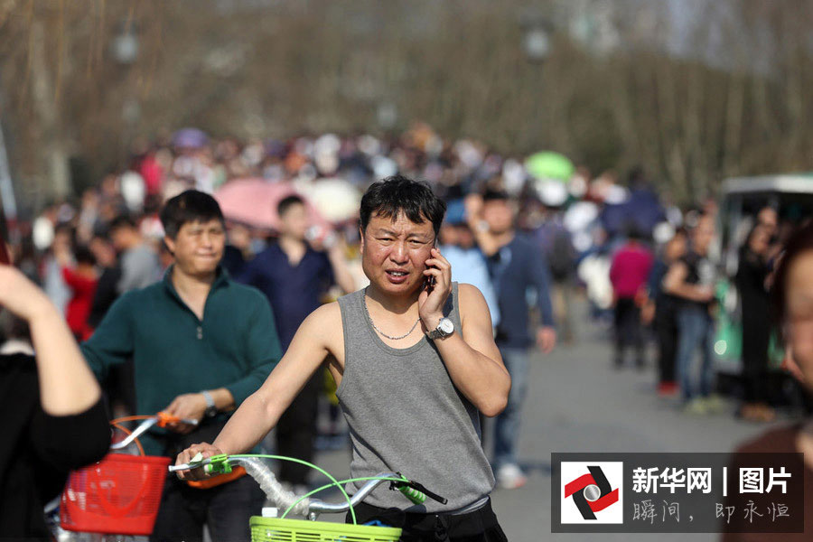 China Sees North-south Temperature Contrast during Holiday