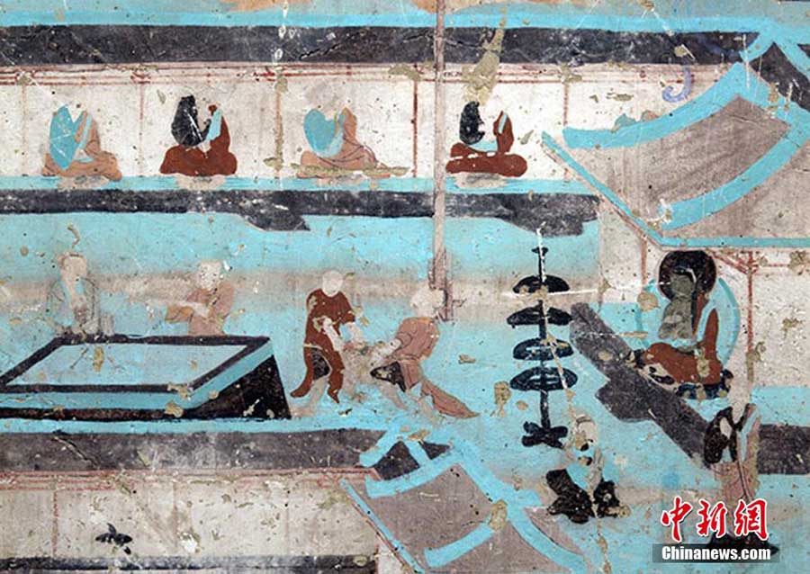Dunhuang frescoes reveal how ancient Chinese celebrate Lantern Festival