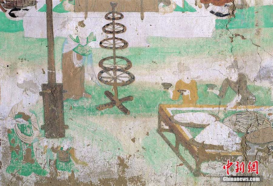 Dunhuang frescoes reveal how ancient Chinese celebrate Lantern Festival