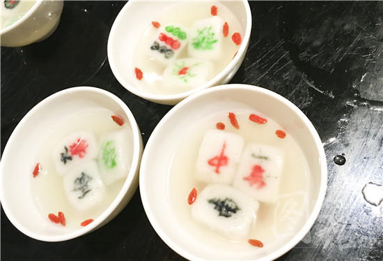 Mahjong becomes the theme of Chengdu festival dessert