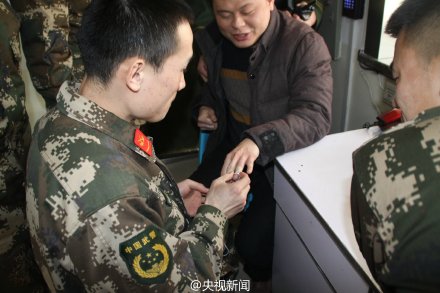 Man asks firemen to remove stuck ring from swollen finger