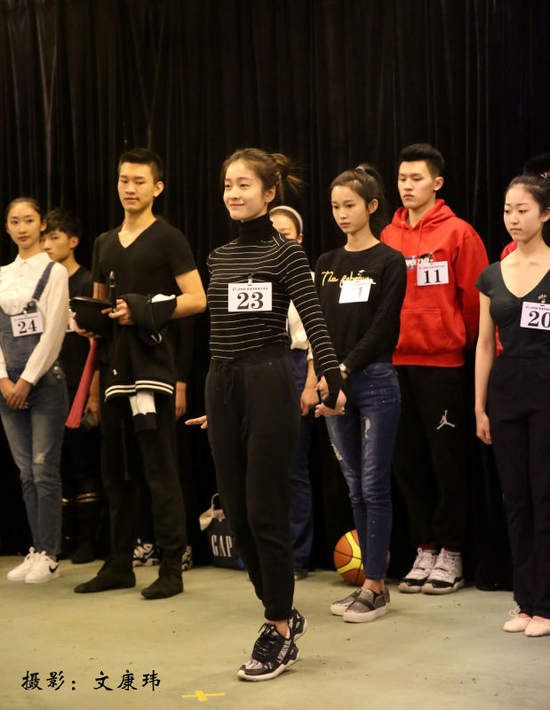 445 candidates compete for their 'star dream' at last call