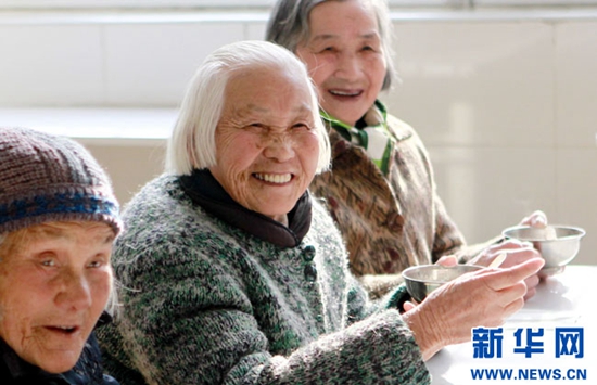 Average life expectancy of Beijingers reaches 81.95