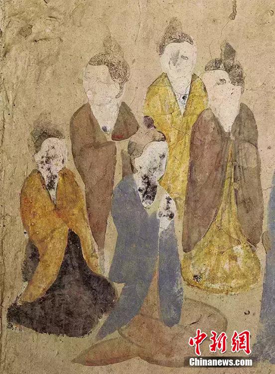 Female Figures in Dunhuang Murals