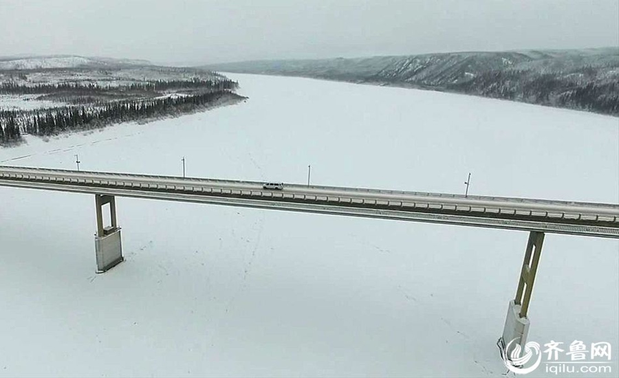 Breathtaking aerial photos of the Arctic Circle 
