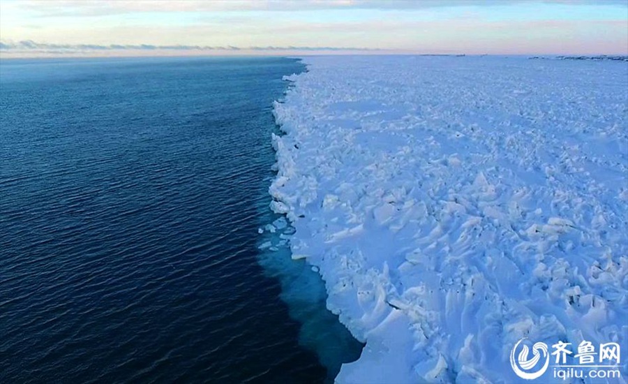 Breathtaking aerial photos of the Arctic Circle 
